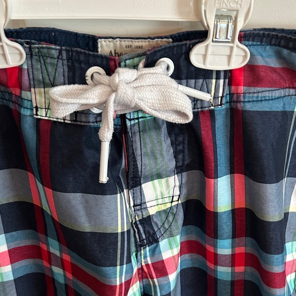Abercrombie & Fitch Men’s Plaid Swim Trunks - Red, Blue, Green, White, size XS - Picture 3 of 5